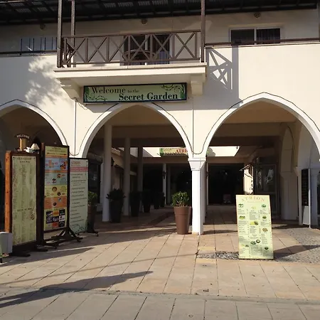 Apartmán Limnaria Westpark Paphos